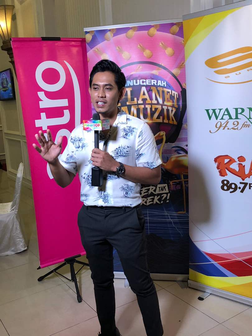 Comms Khai Bahar.